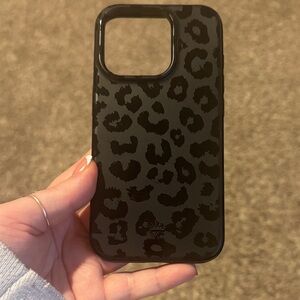 Black Leopard Print iPhone 15 pro case